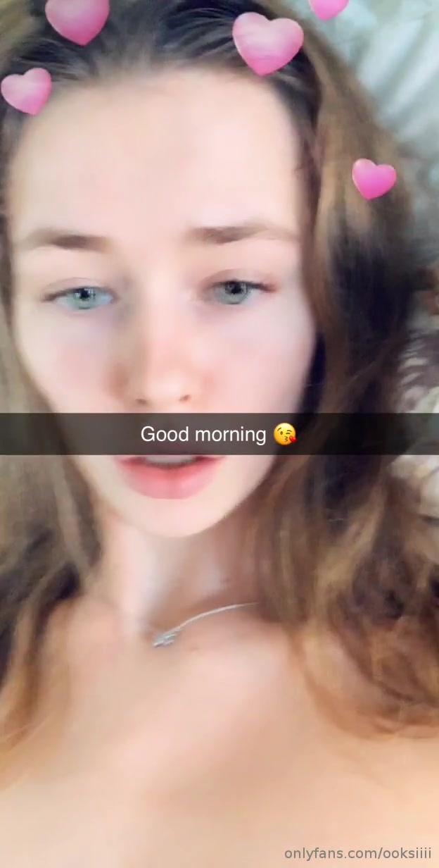 Ooksiii (Onlyfans)
