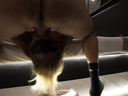 ManiacAlisa заглатывает очень глубоко хуй