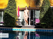 SweetButtocks (в бассейне)