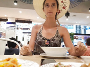 SweetButtocks (в рестике без трусиков)