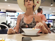 SweetButtocks (в рестике без трусиков)