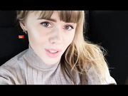 VaniLLa_sexy ласкает себя в машине-4