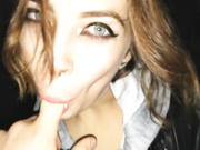 MihaNika69 секс в подъезде