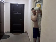 Руки-базуки c шлюхой