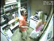 Скрытая камера в палатке мороженого в Москве