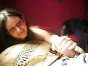 Сучка любит отсасывать