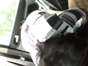 Минет в машине