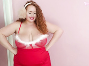 Gwen Adora