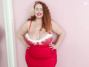 Gwen Adora