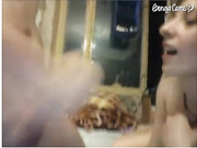 DinendFoxy немного спермы на губах