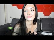 milevskate голая грудь