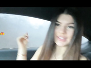 -MaybeBaby-в позе раком в машине