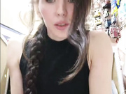 Cute Anya на работе без трусиков