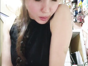 Cute Anya на работе без трусиков