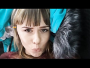VaniLLa_sexy ласкает себя в машине-15