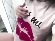 E-Diana (в примерочной)