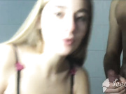 Парочка Amorv трется друг об друга