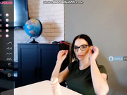 Vivien_ - короткая юбочка