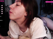 Reqwerer сосет большой член