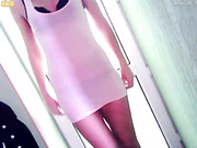 Карина танцует