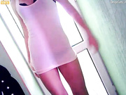 Карина танцует