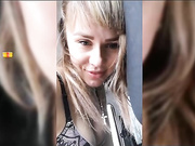 VaniLLa_sexy ласкает себя в машине-18