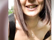 топлес по поселку HannaMils