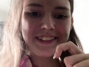 Baby-Tisha (показала лысую пелотку)