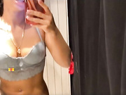 BellaLike в примерочной-5