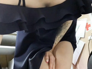 Cute-Anya шлёпает себя на работе