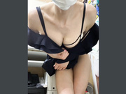 Cute-Anya сняла трусики в магазине