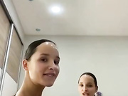 Аделина и Алина Фатхеевы (adelalinka) onlyfans