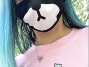 Amallllia с анальным хвостиком на улице