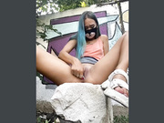 Amallllia сквирт на камне