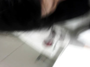 Секретарша сосет в туалете офиса. Сперма в рот