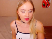 MindyKally вставила в попку