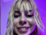 Your-Alice - киска крупным планом