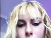 Your-Alice - киска крупным планом