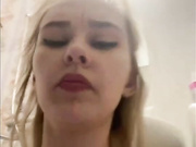 kissyoudick