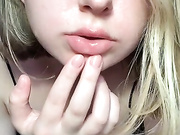 Lulu_kiss