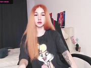 miaaqueen