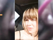 VaniLLa_sexy ласкает себя в машине-26