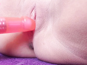 Зайка помогает кончить