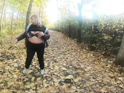 aniutkamau (в лесу)