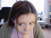 Kiska-Sofia берет в ротик