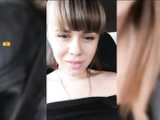 VaniLLa_sexy ласкает себя в машине-26