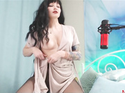 FettishDi разделась