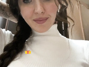 Cute-Anya обнажает грудь на работе-5
