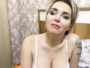 MissisSchmitt (с парнем)