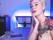 Sex_Revolution кончил на лицо